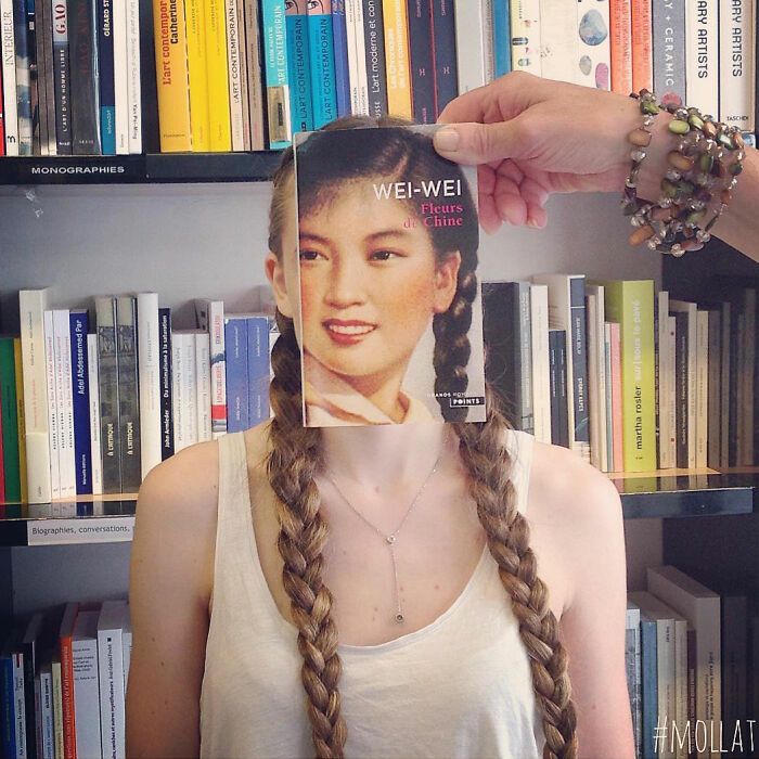 46 pessoas misturam vida com arte usando capas de livros 7