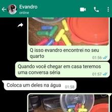 Olha um rinoceronte