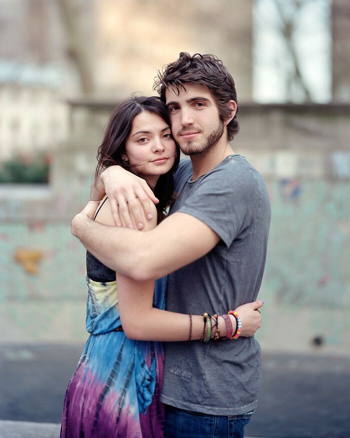 Este fotógrafo pediu a estranhos para posarem juntos enquanto se tocavam (30 fotos) 2