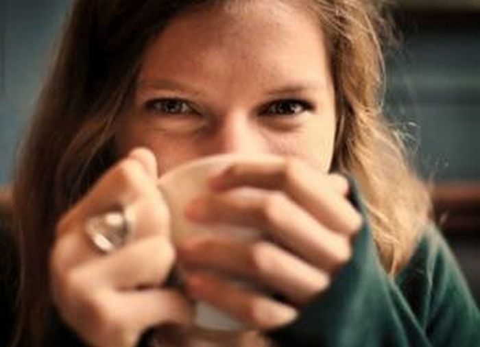 Onde você olha quando toma café