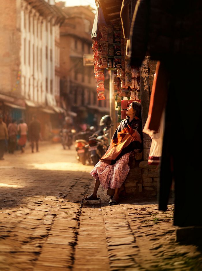 O lado tranquilo da vida urbana nas ruas estreitas do sul da Ásia (36 fotos) 23