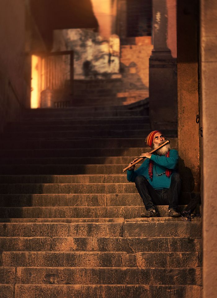 O lado tranquilo da vida urbana nas ruas estreitas do sul da Ásia (36 fotos) 23