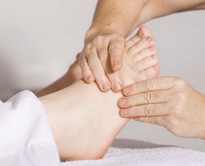 10 partes do corpo que doem por causa de pensamentos negativos 10