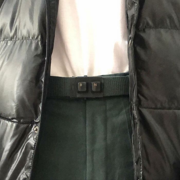 Artista cria objetos incríveis com teclas do teclados de computador (16 fotos) 15