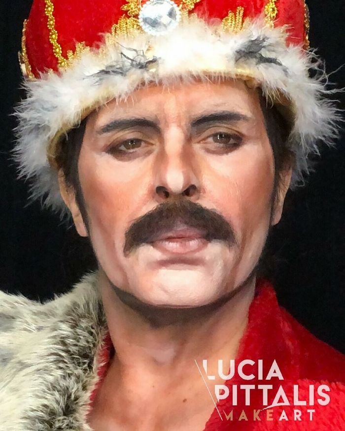 Artista italiana surpreende a internet com suas transformações usando apenas maquiagem (42 fotos) 8