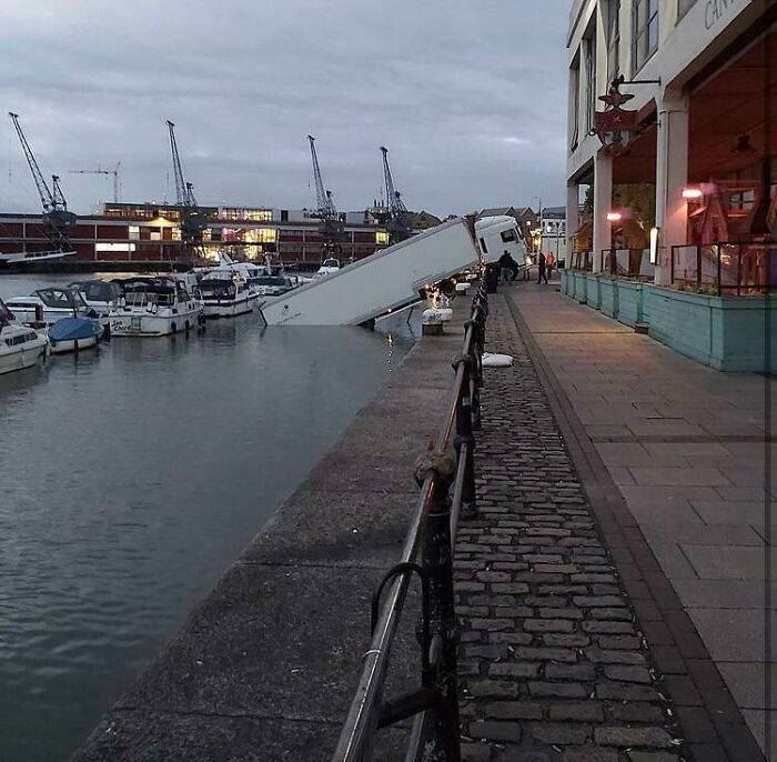 42 falhas e acidentes tão caros que dói só de ver 38