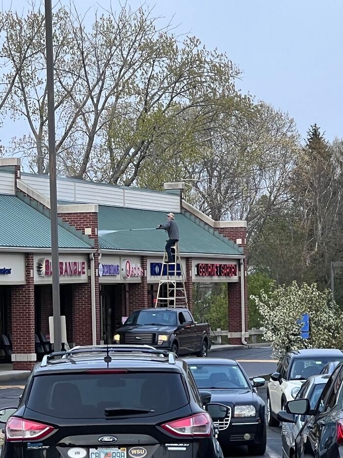 Segurança em primeiro lugar: 34 exemplos mais idiotas de segurança no trabalho 21