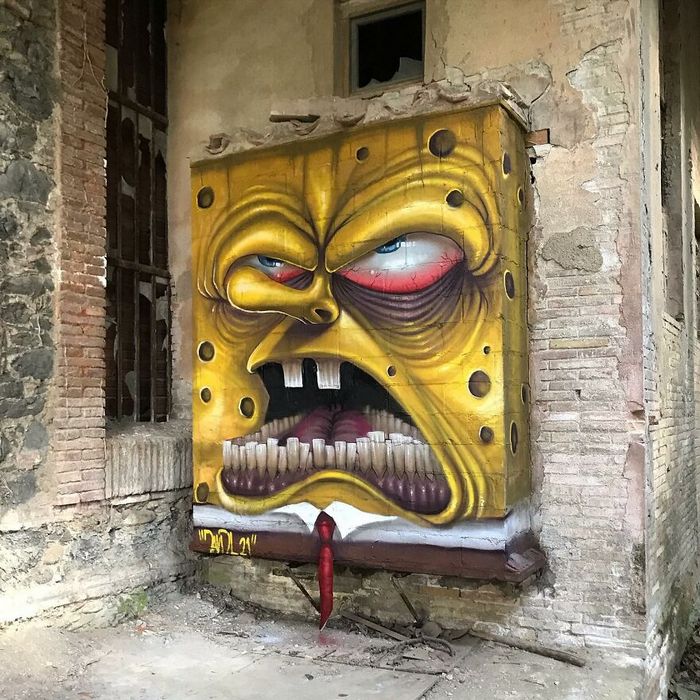 Artista de rua faz caricaturas assustadoras de personagens populares em lugares abandonados (42 fotos) 28