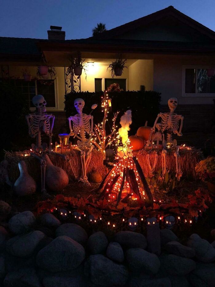 41 vezes que as pessoas levaram as decorações de Halloween para o próximo nível 9