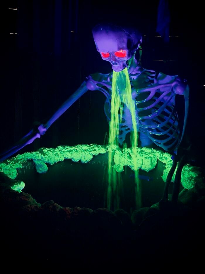 41 vezes que as pessoas levaram as decorações de Halloween para o próximo nível 21