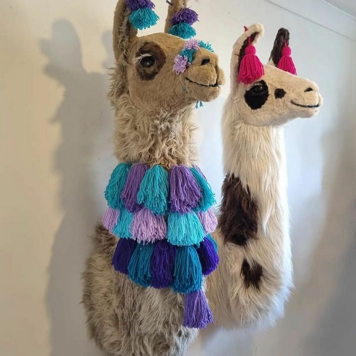 Artista transforma papelão e outros materiais descartados em impressionantes esculturas realistas de animais (22 fotos) 18