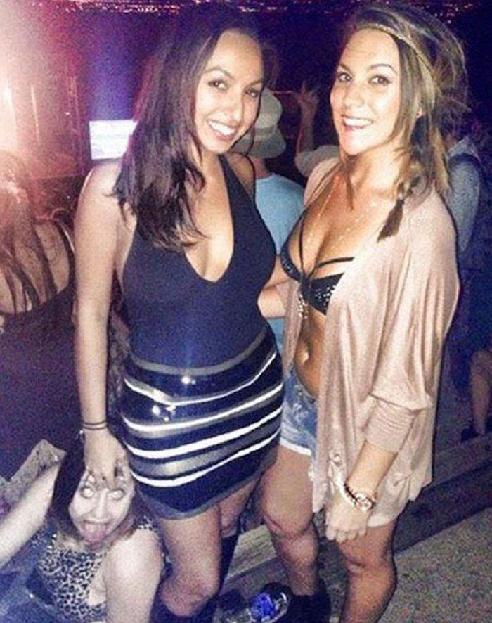 26 vezes em que as pessoas abraçaram o caos da boate e acabaram nessas fotos 13