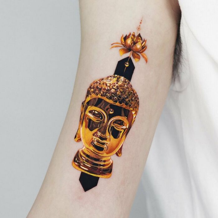 Artista de Manhattan tem uma habilidade incrível de criar tatuagens douradas hiper-realistas (38 fotos) 12