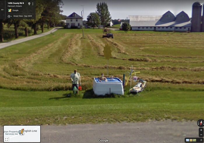 46 momentos mais divertidos e ridículos já capturados pelas câmeras do Google Street View 43