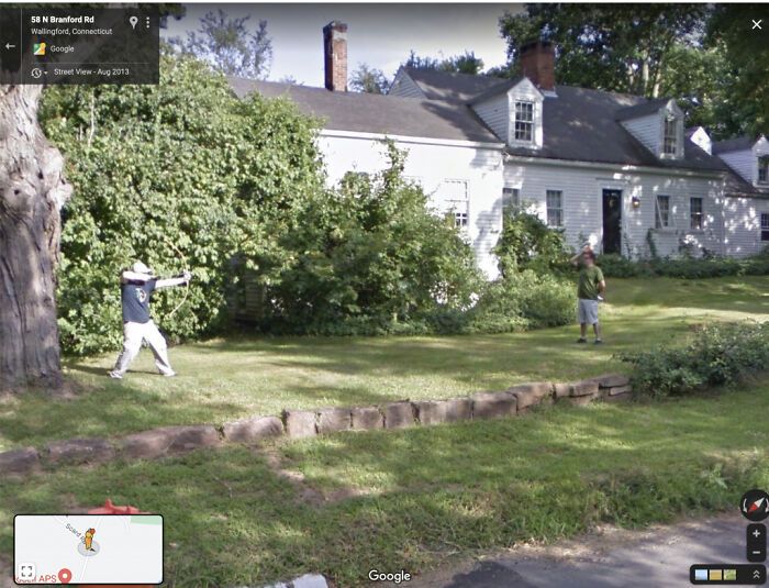 46 momentos mais divertidos e ridículos já capturados pelas câmeras do Google Street View 44