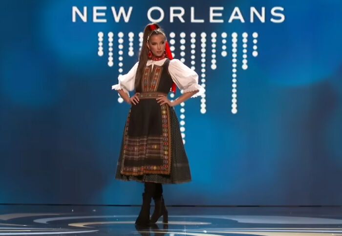 32 concorrentes do Miss Universo vestindo “trajes nacionais” 12