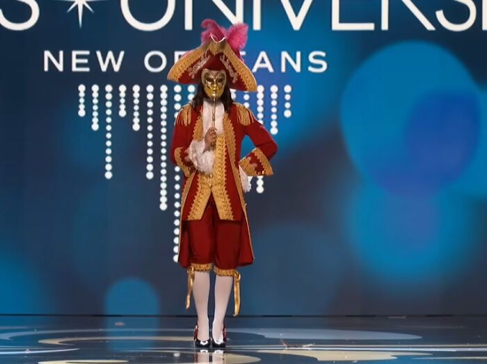 32 concorrentes do Miss Universo vestindo “trajes nacionais” 20