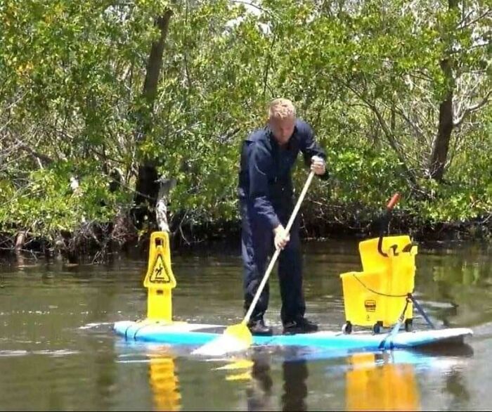 32 fotos sem contexto compartilhadas nesta página do Facebook 14