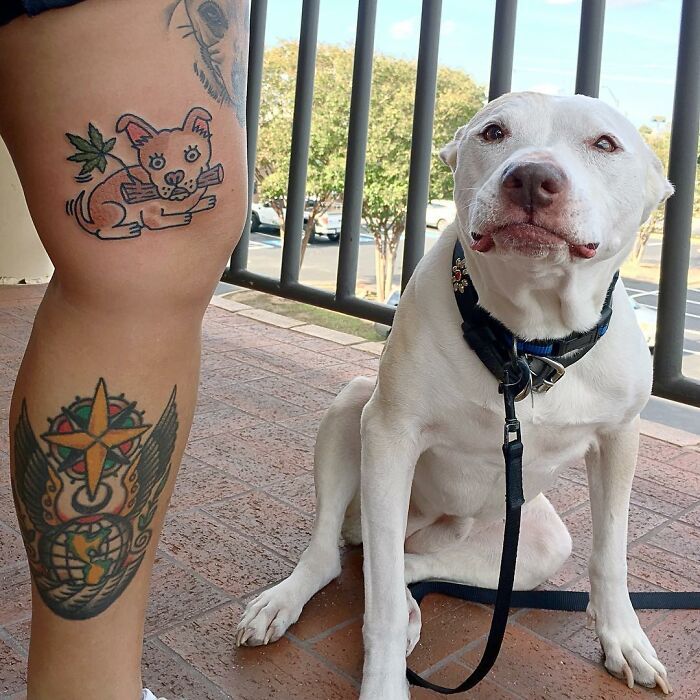 Artista cria tatuagens divertidas estilo desenhos animados, com inspiração em animais de estimação e brinquedos infantis (36 fotos) 1