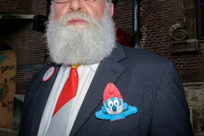 Este fotógrafo belga captura cenas engraçadas e extraordinárias da vida cotidiana (30 fotos) 26