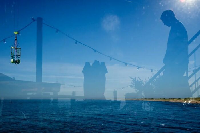 Este fotógrafo belga captura cenas engraçadas e extraordinárias da vida cotidiana (30 fotos) 28