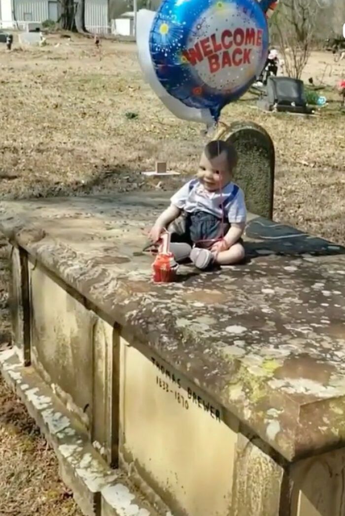 32 pessoas viram essas imagens amaldiçoadas e tiveram que compartilhá-las neste grupo online 17