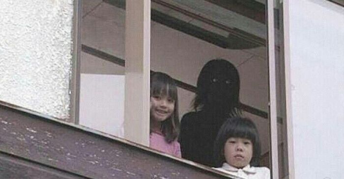 32 pessoas viram essas imagens amaldiçoadas e tiveram que compartilhá-las neste grupo online 31