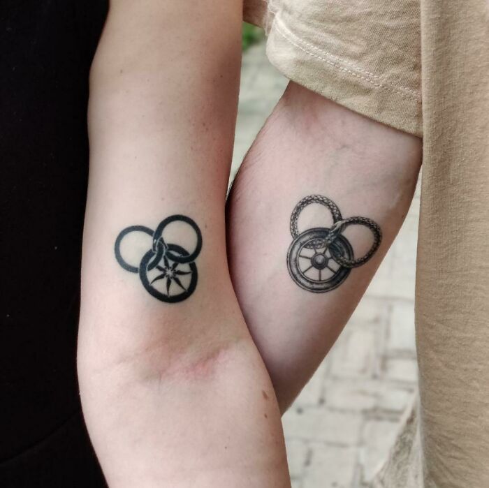 42 tatuagens de irmão e irmã que ficariam incompletas sem a outra 16 42 tatuagens de irmão e irmã que ficariam incompletas sem a outra 16