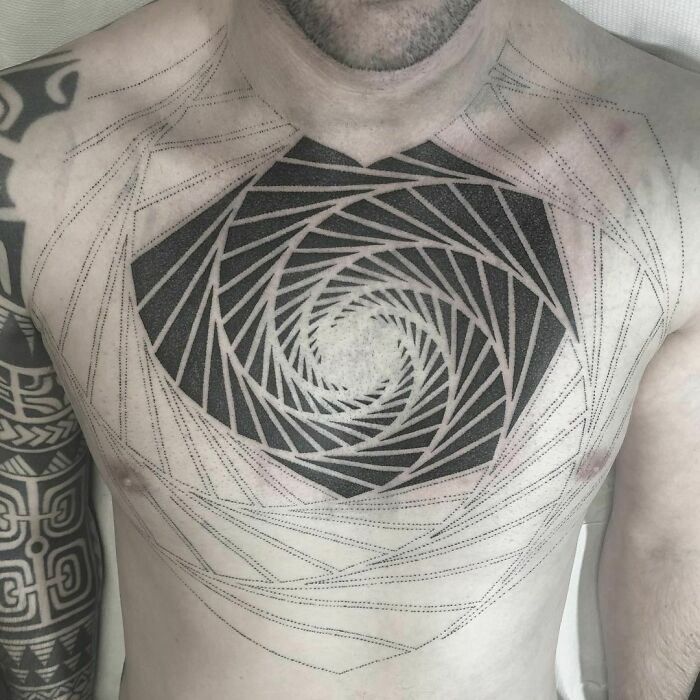 42 tatuagens geométricas que têm tudo a ver com formas e criatividade 29