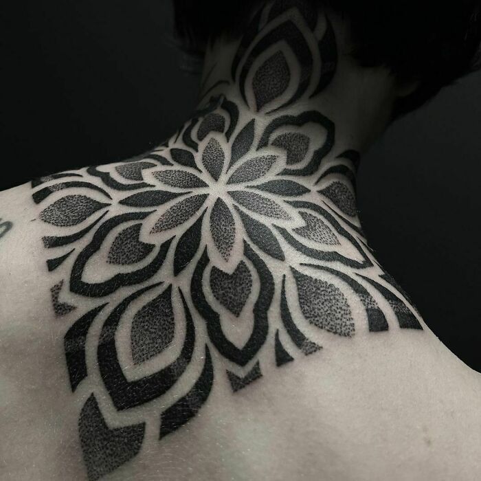 42 tatuagens geométricas que têm tudo a ver com formas e criatividade 34