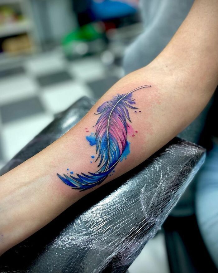 42 lindas tatuagens em aquarela para aquela dose regular de inspiração 11