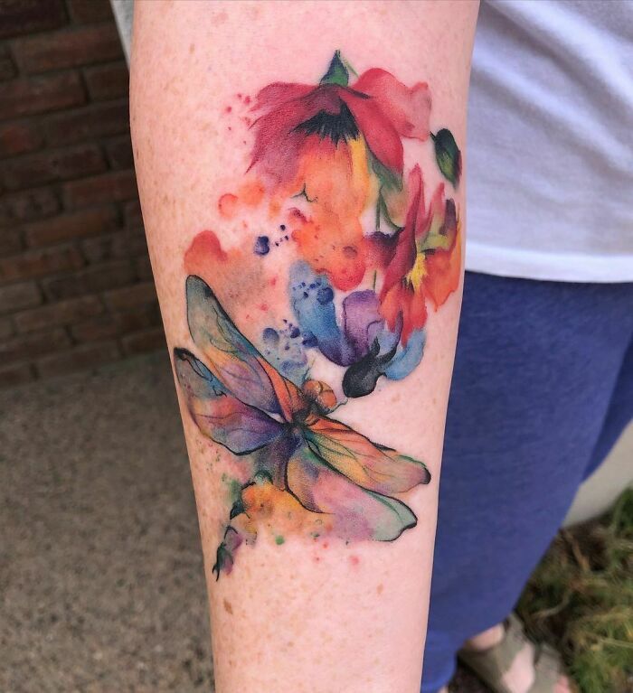 42 lindas tatuagens em aquarela para aquela dose regular de inspiração 31