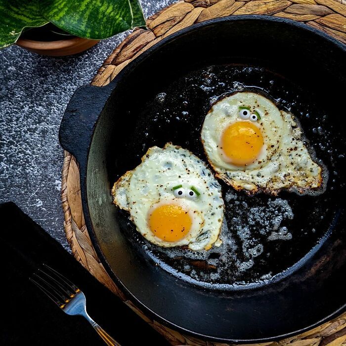 Artista usa comida para criar arte bem humorada (35 fotos) 23