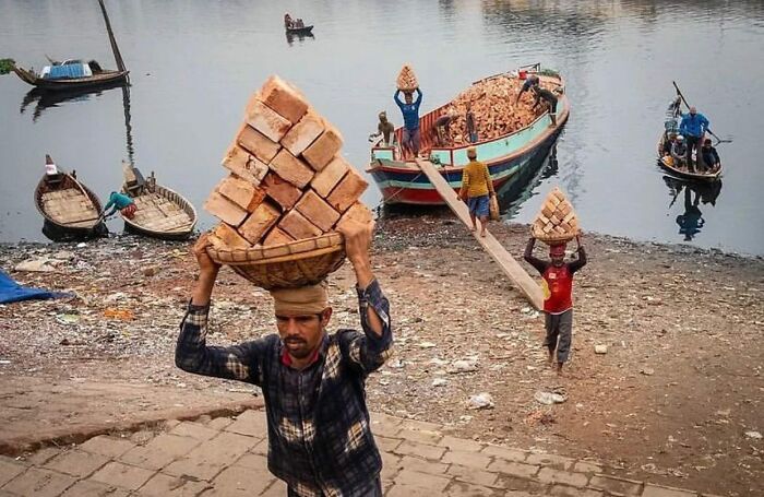 A arte oculta nas ruas: 46 fotos deslumbrantes de locais públicos 35