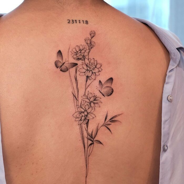 42 tatuagens deslumbrantes na coluna que fazem a dor valer a pena 10