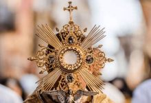 Corpus Christi: Uma reflexão sobre a presença de Cristo na vida cotidiana 32