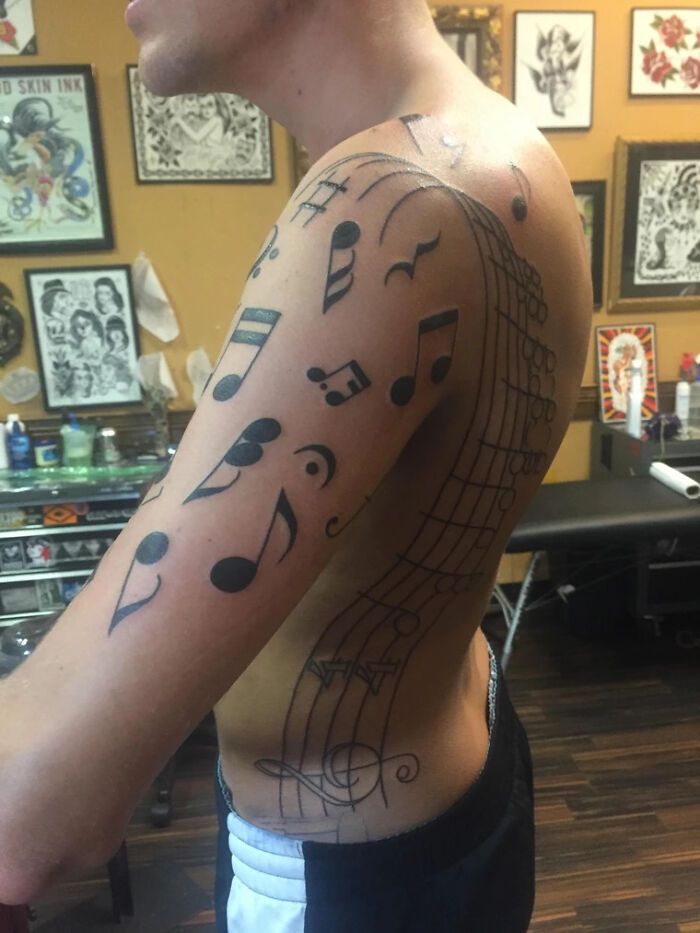 Música na pele: Tatuagens que ecoam canções e histórias (42 fotos) 21