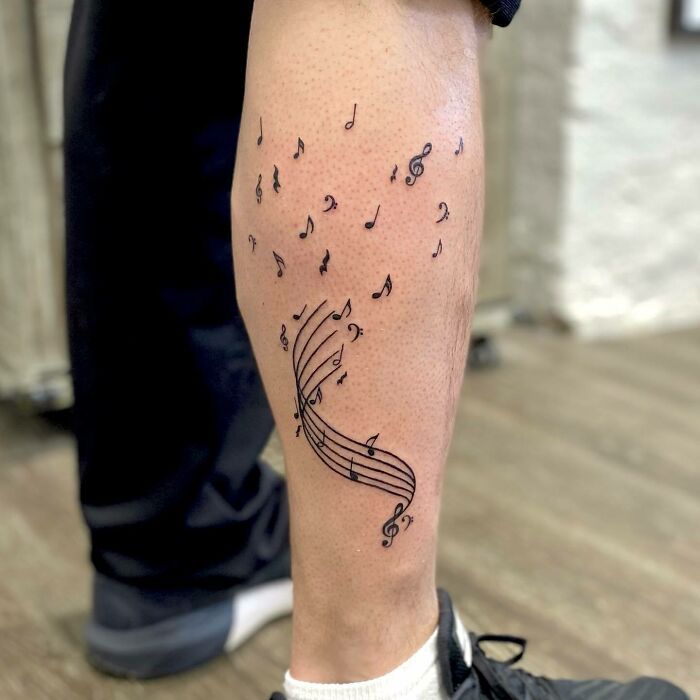 Música na pele: Tatuagens que ecoam canções e histórias (42 fotos) 23