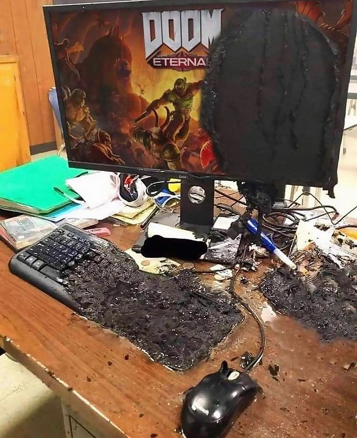 42 fotos mais bizarras que bombaram nesta página sem contexto do Instagram! 8