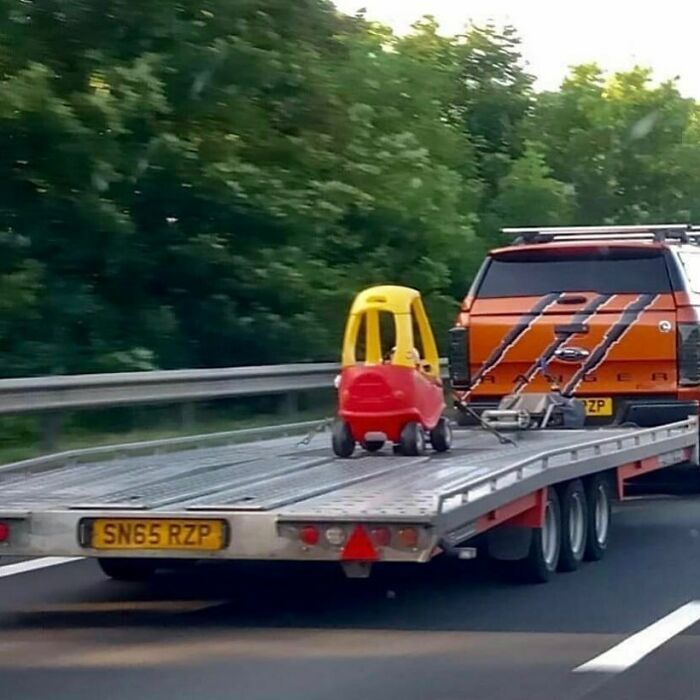 42 fotos mais bizarras que bombaram nesta página sem contexto do Instagram! 21