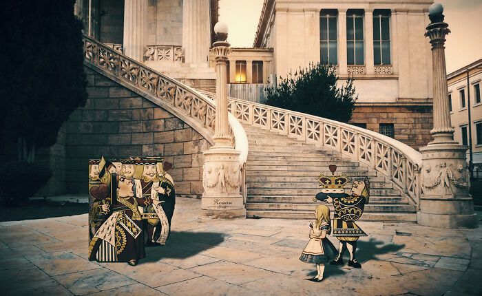 A jornada de Alice no País das Maravilhas de Atenas: 18 colagens criadas por um artista 1
