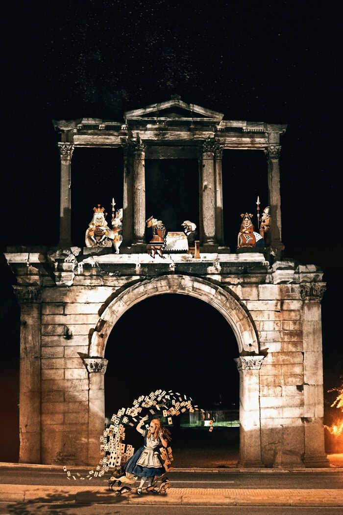 A jornada de Alice no País das Maravilhas de Atenas: 18 colagens criadas por um artista 14