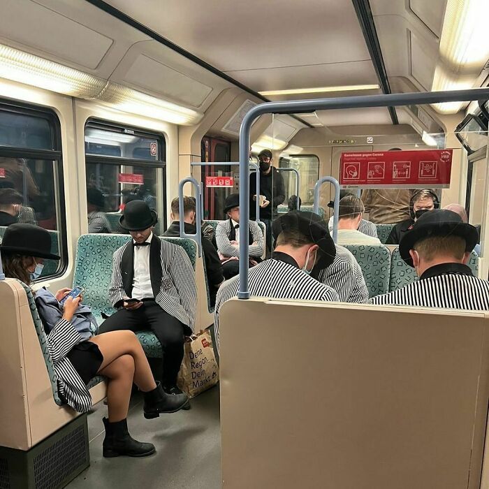 42 vezes que todo mundo precisou olhar duas vezes no metrô de Berlim 7