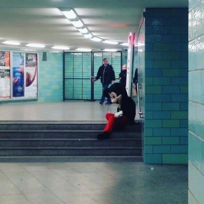 42 vezes que todo mundo precisou olhar duas vezes no metrô de Berlim 20