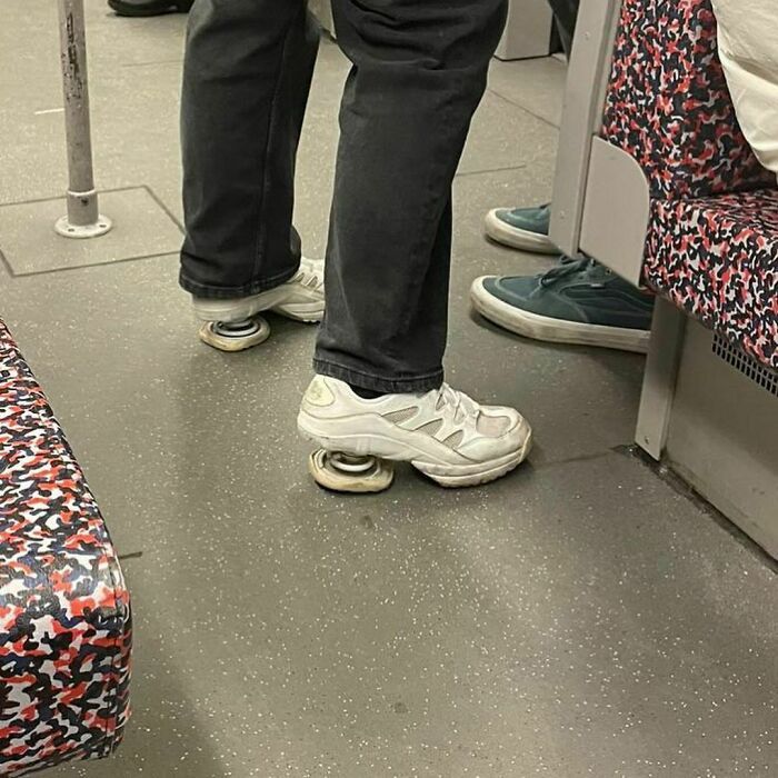 42 vezes que todo mundo precisou olhar duas vezes no metrô de Berlim 23