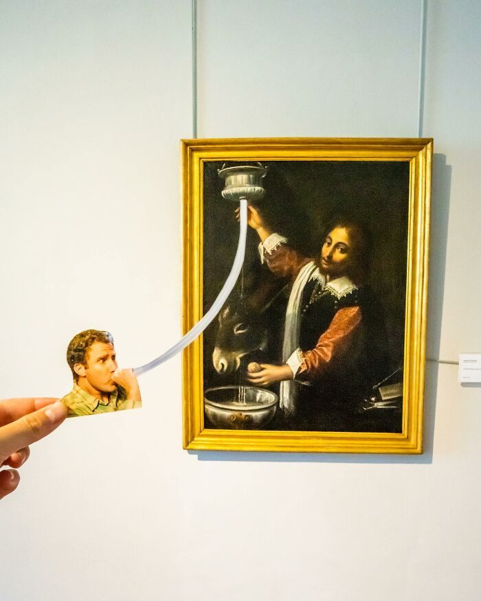 Artista de rua cria magia com papel: 26 cenas divertidas! 2