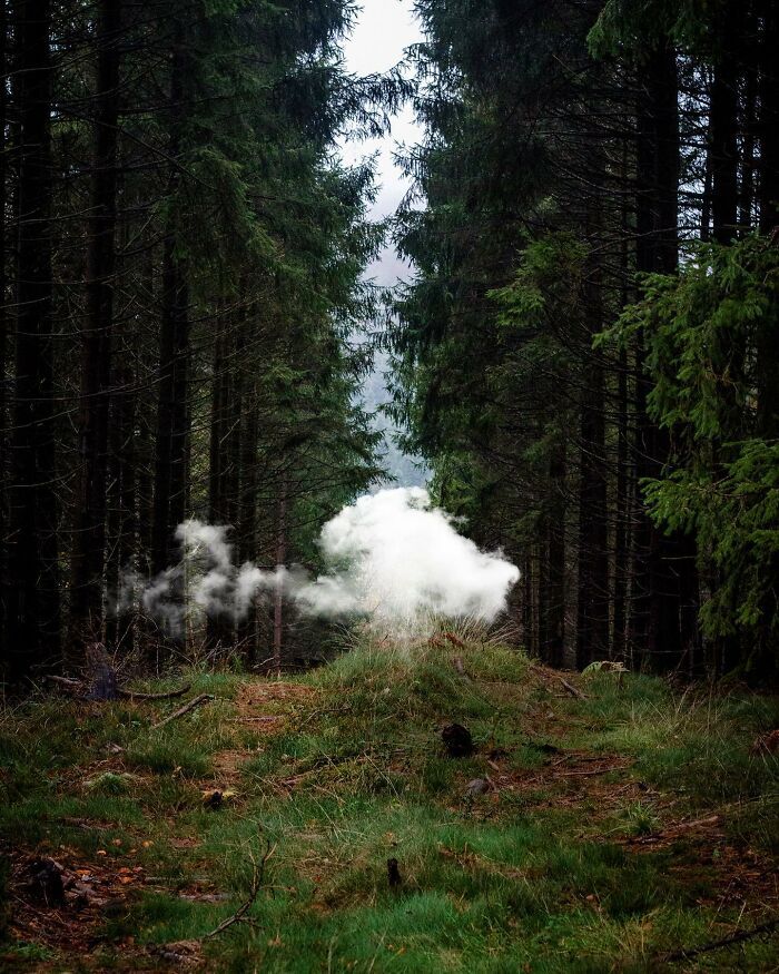 Artista francês transforma sonhos em surrealismo com 42 imagens de pura paz 8