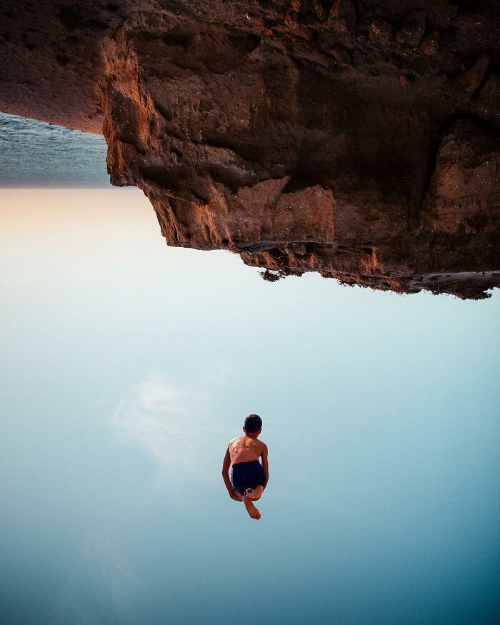 Artista francês transforma sonhos em surrealismo com 42 imagens de pura paz 17