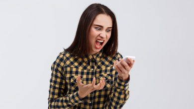 52 coisas que irritam até o santo mais paciente: Um guia para manter a sanidade mental em um mundo caótico 13