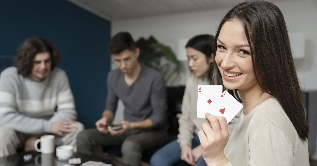 18 jogos de cartas para uma noite de diversão com amigos 1